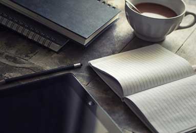 洛杉矶湖人队交易范德比尔特，押注运动天赋升级锋线